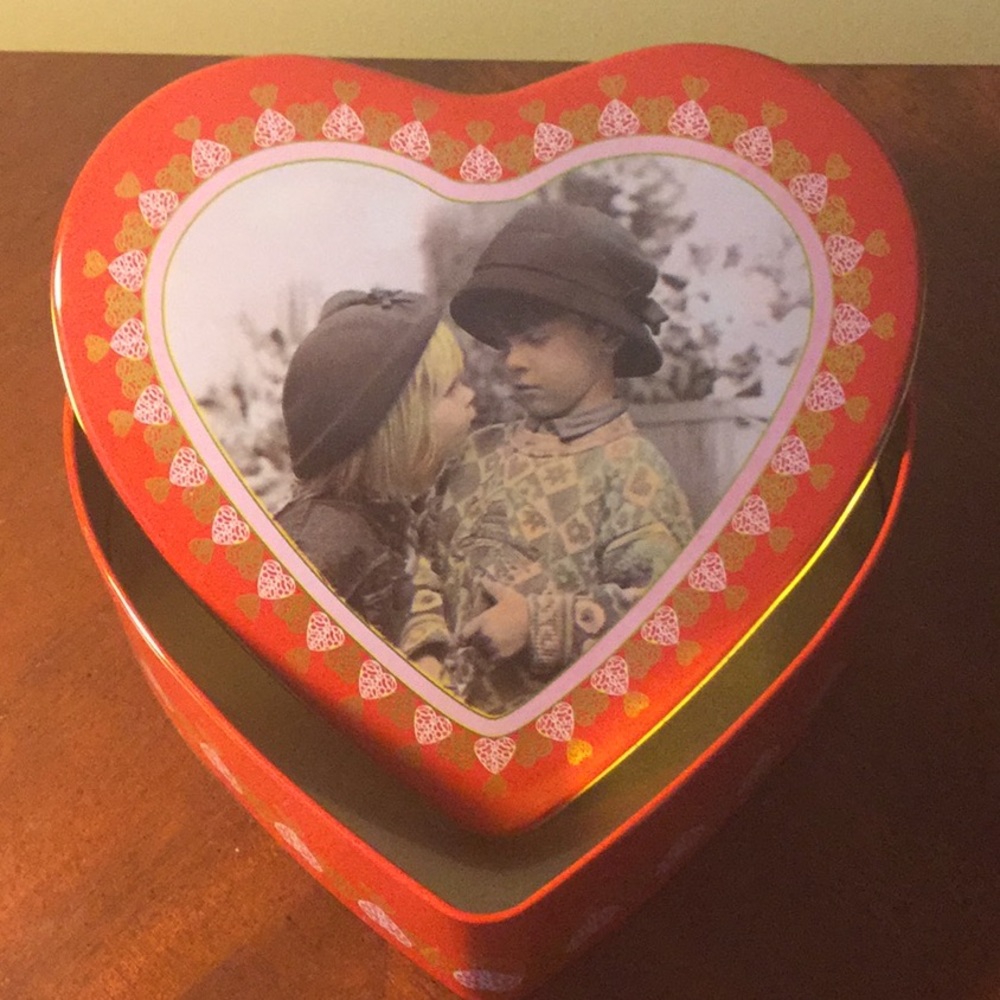 Free with $15 purchase - Picture 1 of 3